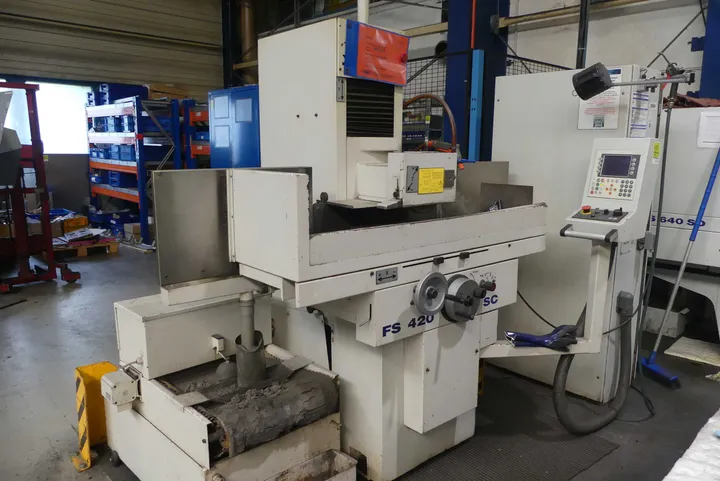 G-H Schleiftechnik CNC-Flachschleifmaschine mit Späneauffang und 2x Anfahrschutz Modell: FS 420 SC